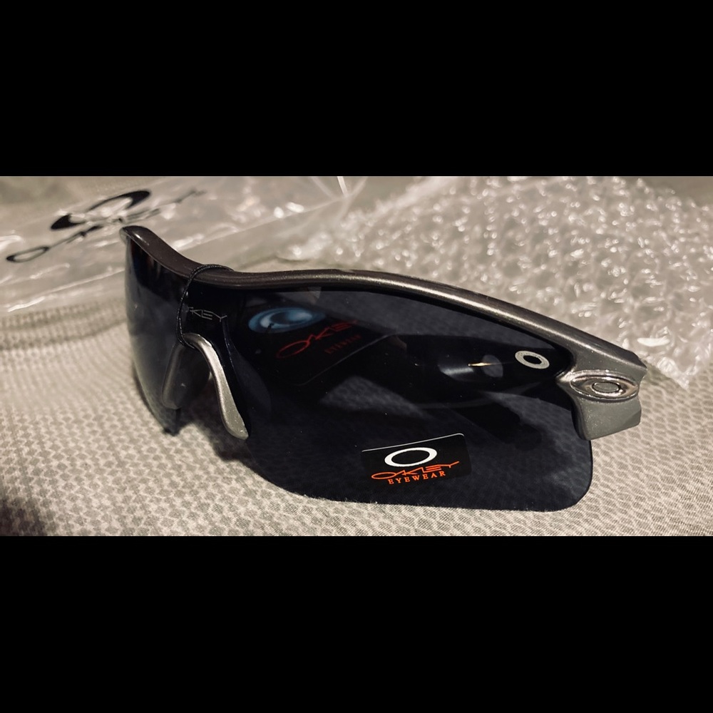 90s style Oakley Sunglasses